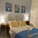 Santa Marija House 3*