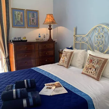 Guest house Santa Marija House 3*
