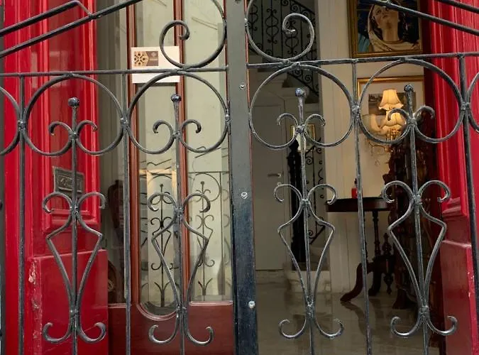 Santa Marija House Victoria