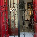 Santa Marija House Victoria