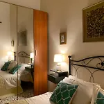 Konukevi Santa Marija House