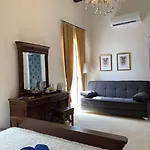 Santa Marija House Guest house Victoria