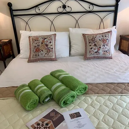 招待所 Santa Marija House 3*