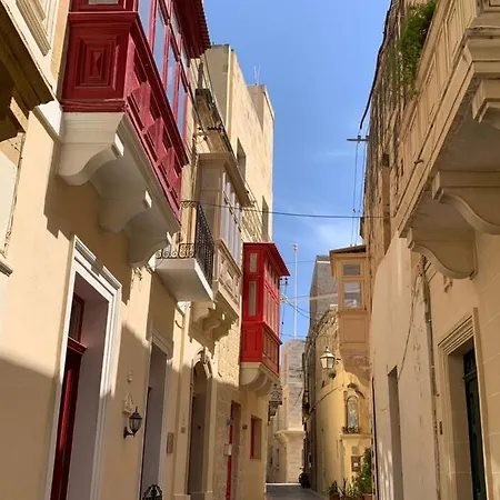 Santa Marija House Guest house Victoria