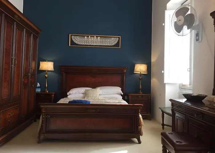 Santa Marija House 3*