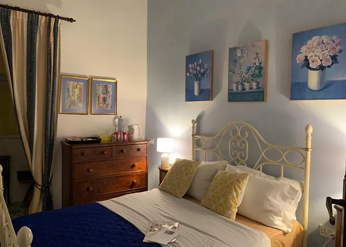 Santa Marija House 3*