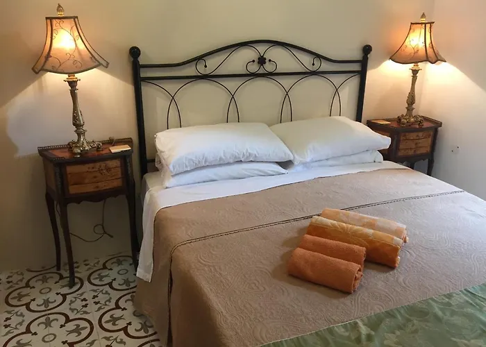 Santa Marija House 3* Victoria